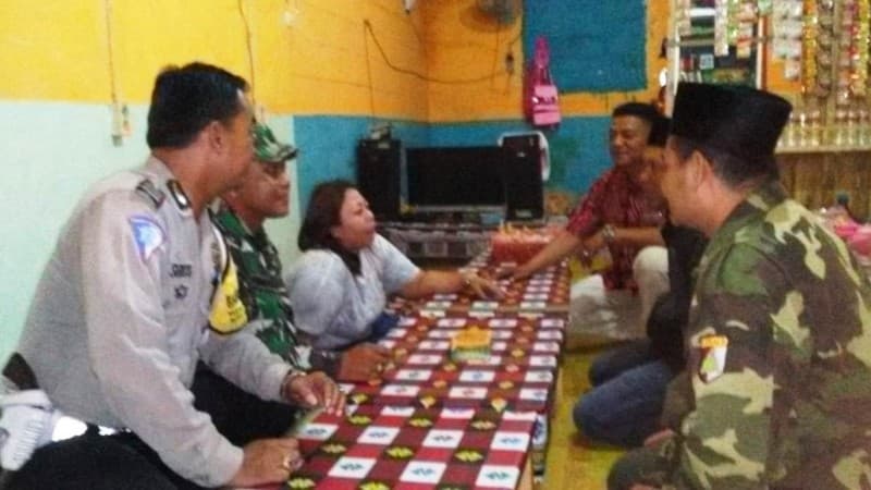 Bersama Aparat, Ansor Tertibkan Kafe di Kawasan Gresik