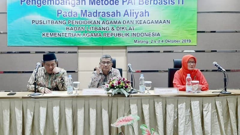 Teknologi Informasi Permudah Penyampaian Materi Pelajaran Agama