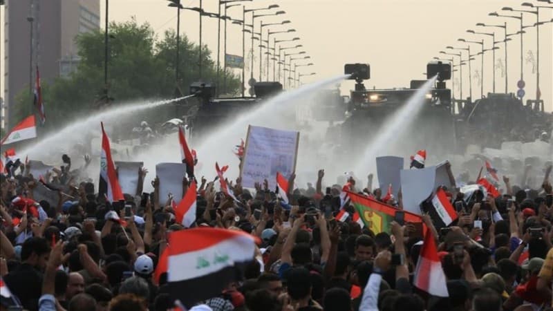 Demo Antipemerintah di Irak, 65 Meninggal dan Ribuan Terluka