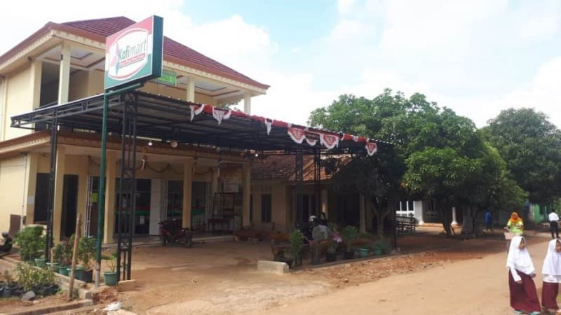 Santri Wali Songo Sukajadi Lampung Tengah Kelola Toko Modern
