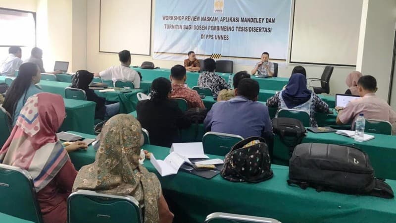 Puluhan Mahasiswa Unnes Ikuti Kuliah Kerja Lapangan di Vietnam