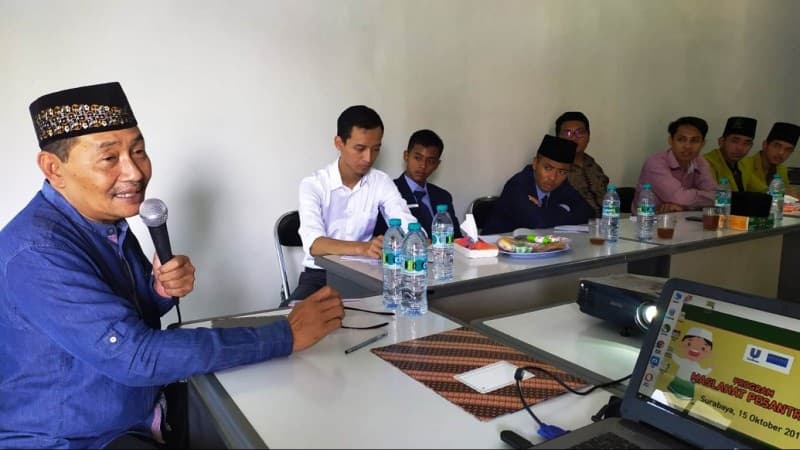 Pastikan Jaga Kebersihan, Pesantren di Jatim Bangun Bank Sampah