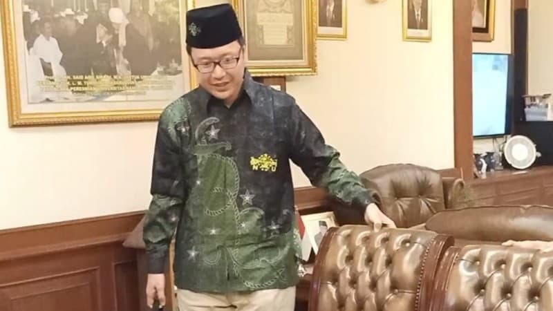 Warga Jepang Masuk Islam Karena Minuman Halal