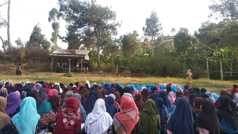 Pesantren Nurulhuda Adakan Kemah Santri