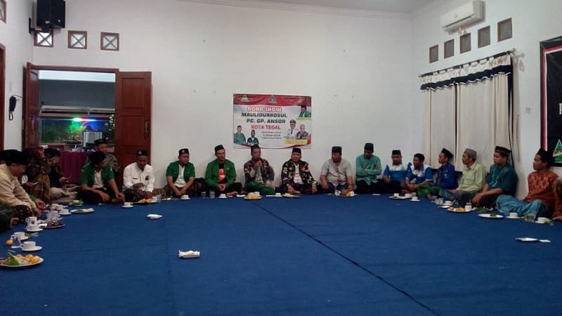 Sapa Ansor Kota Tegal, Gus Naufal Buntet Ingatkan Akhlak Bernegara