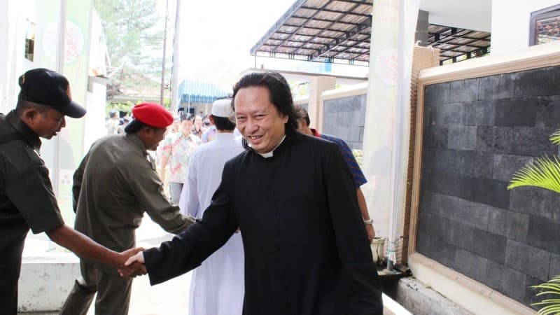 Habib Luthfi dan Kedekatannya dengan Kaum Minoritas