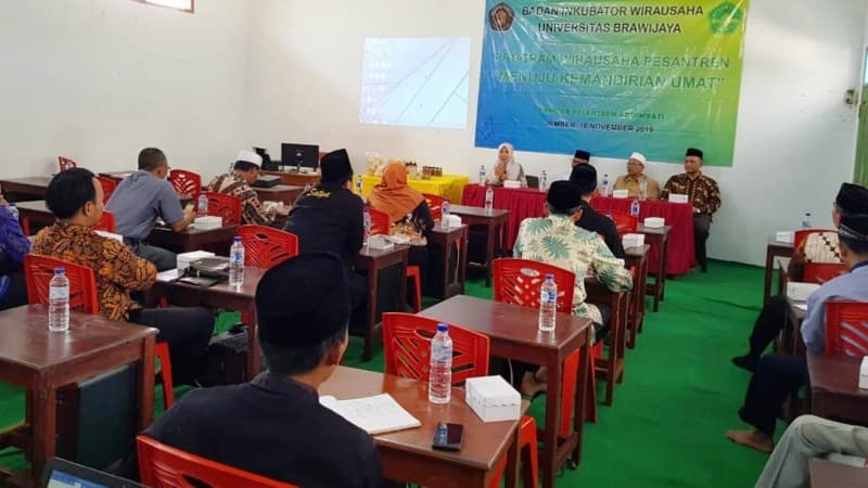 Gali Potensi Ekonomi Pesantren, NU di Kawasan Jember Gelar ‘Santripreneur’