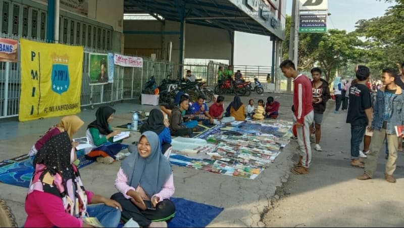 PMII Subang Manfaatkan CFD dengan Buka Lapak Baca