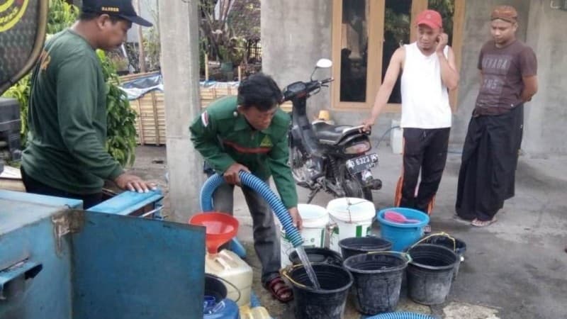Nahdliyin Bayat Klaten Salurkan 96 Ribu Liter Air Bersih untuk Warga Terdampak Kekeringan
