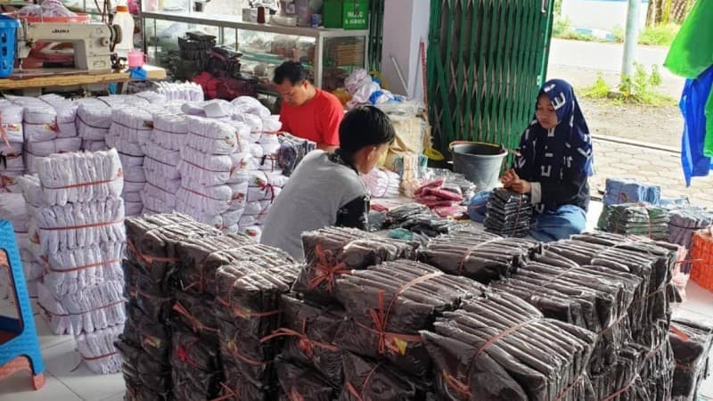 Pesantren di Jember Kembangkan Usaha untuk Kemandirian Lembaga