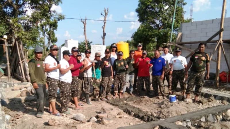 Banser Bangun Rumah Warga Nganjuk Akibat Puting Beliung