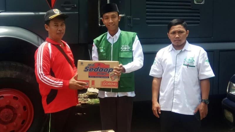 LAZISNU Jember Sumbang Korban Banjir Bandang