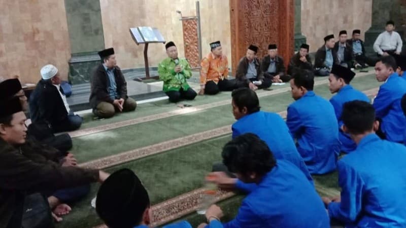 STAI Al-Muhammad Blora Kedepankan Karakter Moderat Melalui Ziarah