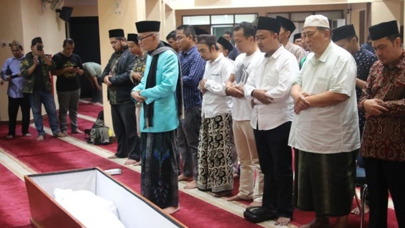 Rais Aam PBNU Pimpin Shalat Jenazah Almarhum Kasatkornas Banser
