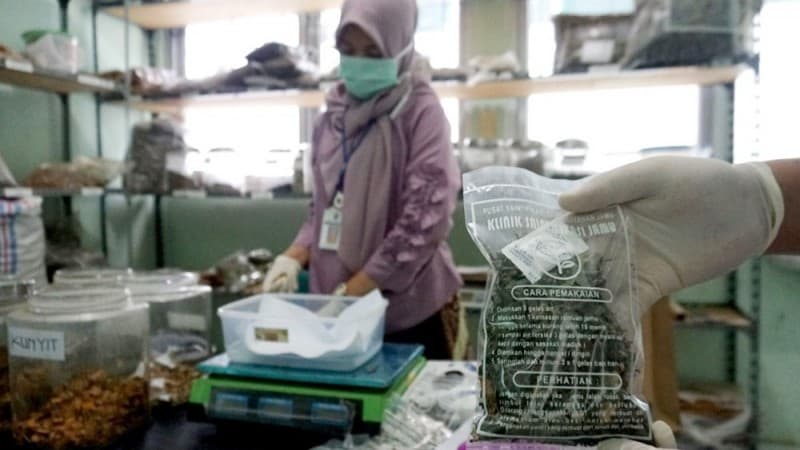 Tingkatkan Imunitas Tubuh, Dokter Sarankan Konsumsi Jamu