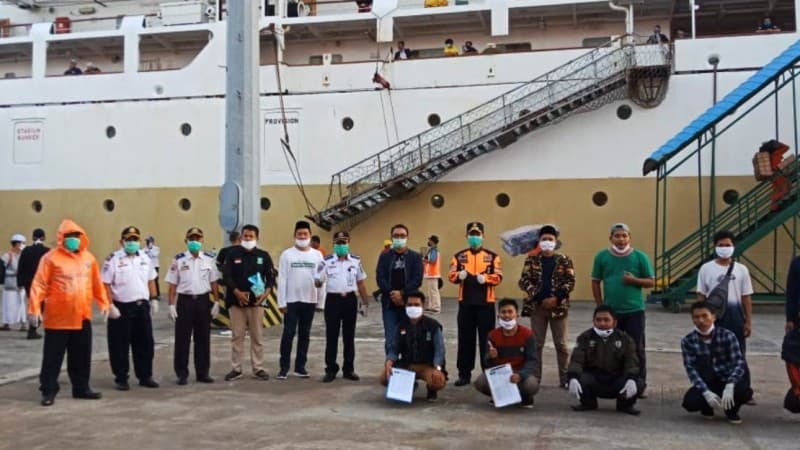 IPNU Kalbar Gabung Satgas NU Peduli Pantau Kepulangan Santri