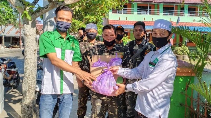 Banjir Melanda, Ansor Balangan Gerak Cepat Salurkan Bantuan