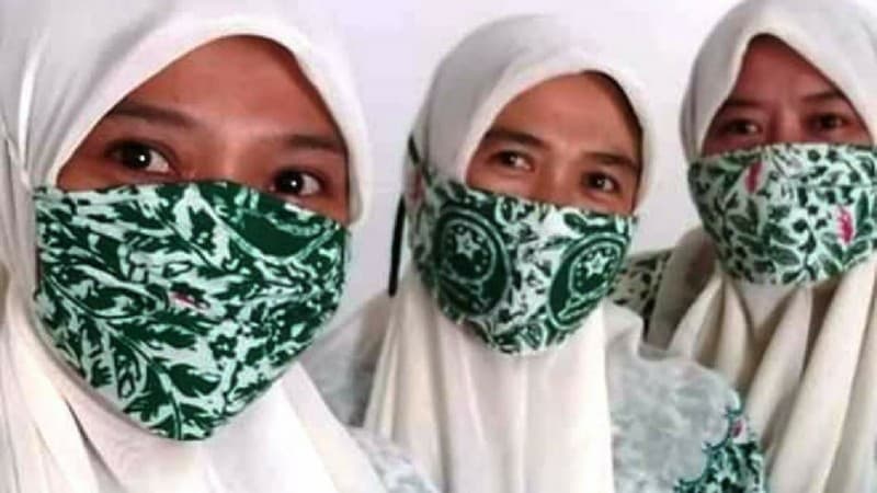 Kreasi Fatayat NU Sampang Produksi Masker dari Kain Perca