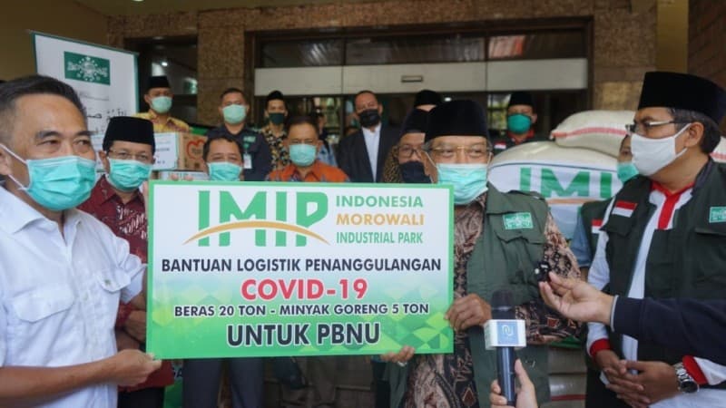 PBNU Dipercaya Salurkan Sembako kepada Warga
