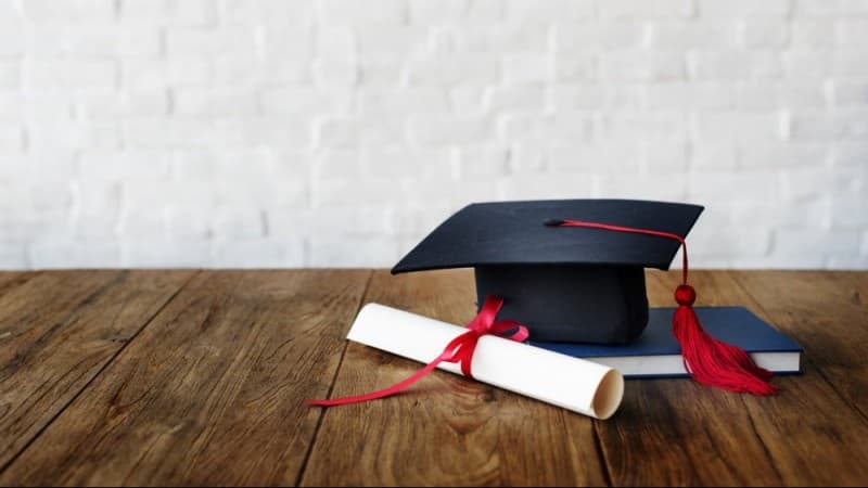 Pendidikan di Indonesia Hanya Memproduksi Tukang?