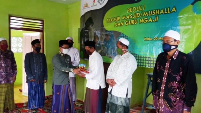 Ratusan Guru Ngaji dan Takmir Terima Bantuan dari LAZISNU Sumenep