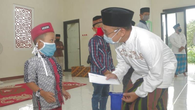 Akhir Ramadhan Kampus Ipmafa Pati Santuni Anak Yatim dan Dhuafa