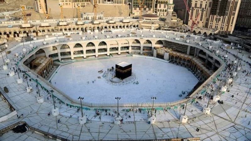 Masuki Pelonggaran Lockdown, Saudi Belum Cabut Larangan Umrah dan Ziarah