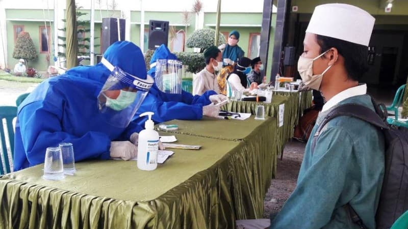 IPNU Kubu Raya Kalbar Turut Kawal Rapid Tes untuk Santri