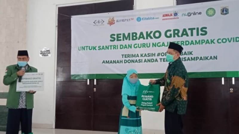 PBNU Salurkan Donasi ‘Sahur Time’ untuk Santri dan Guru Ngaji Terdampak Covid-19