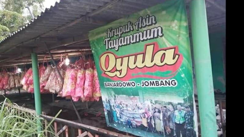 Usaha Kerupuk Asin Milik Alumni Pesantren Jombang Ini Berkembang di Tengah Pandemi