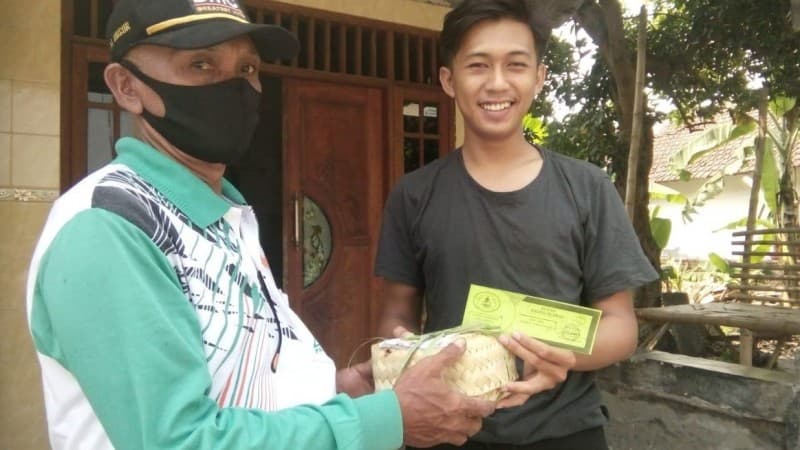 Ansor dan Banser Jombang Distribusikan Daging Kurban di Kawasan Terpencil