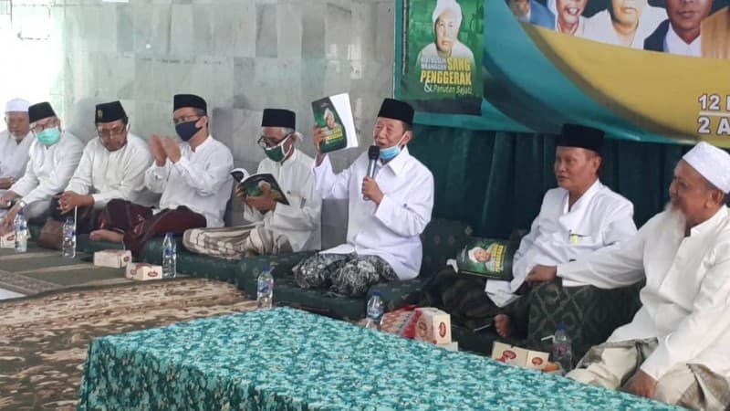 Buku 'Kiai Muslih Mranggen' Sumber Keteladanan Santri