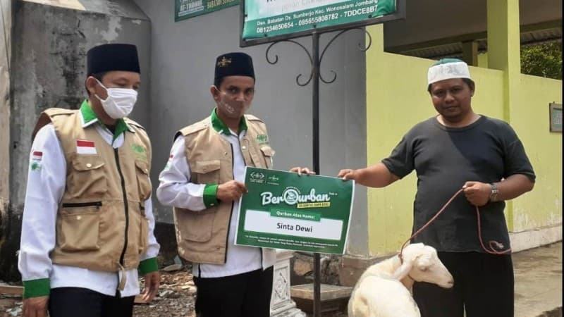 Pesantren Kawasan Puncak di Jombang Turut Terima Kurban LAZISNU Jatim