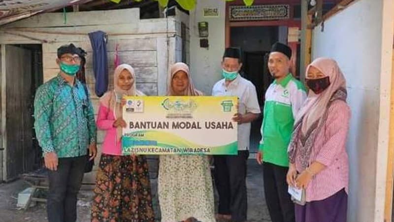 Peduli Masyarakat Kecil, LAZISNU di Pekalongan Bantu Modal Usaha