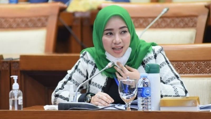Anggota Banggar DPR RI Dorong Pemerintah Tingkatkan Bantuan untuk Pesantren