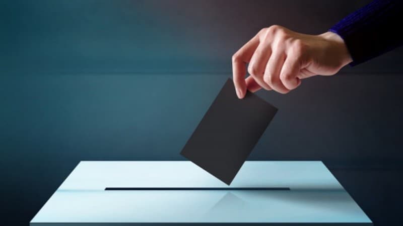 Komisioner KPUD Gresik Sebut Kerumunan Massa di Pilkada Serentak Sulit Dihindari