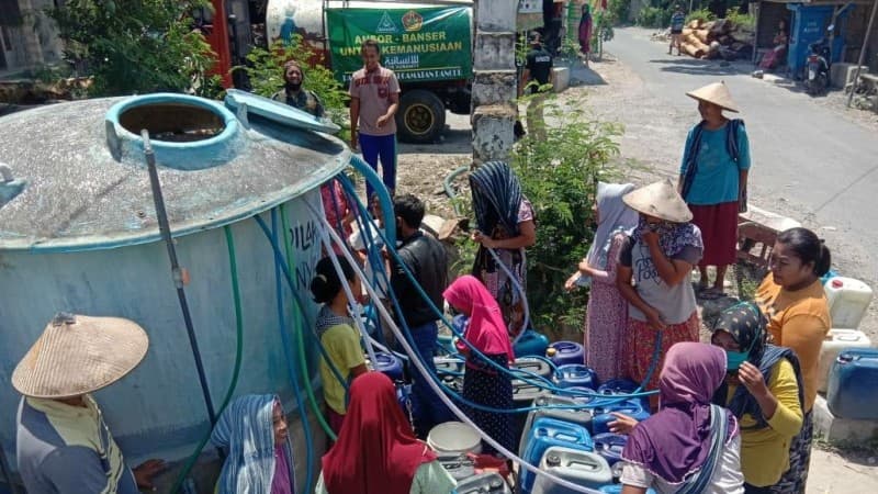 Ansor-Banser Rembang Salurkan Air Bersih ke Warga Terdampak Kekeringan