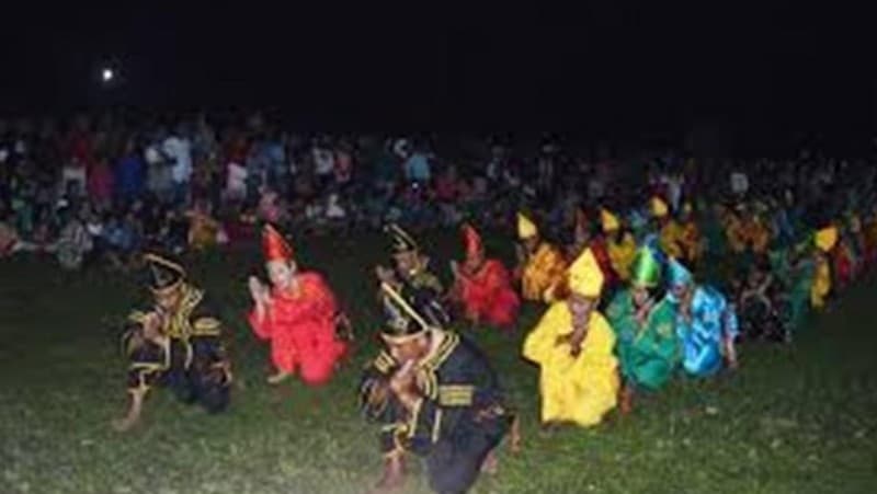 Rawat Kearifan Lokal, MAC UI Gelar Pertunjukan Seni Randai