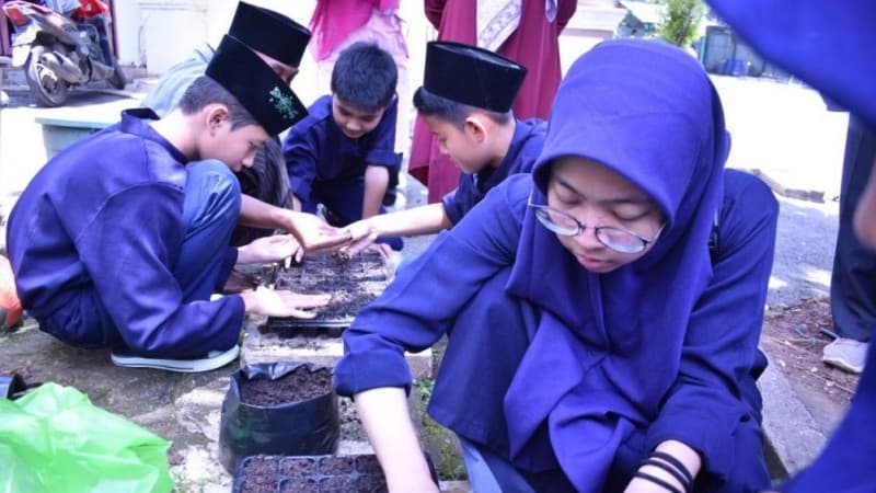 Perlu Keseimbangan Materi dan Metodologi Berpikir dalam Pembelajaran Pesantren