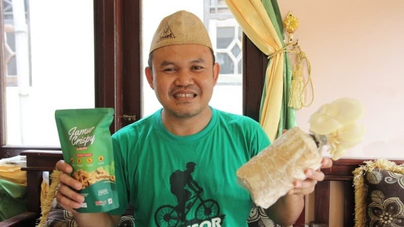 Mahali, Santri Asal Brebes Jual Jamur Crispy Tembus ke Hongkong