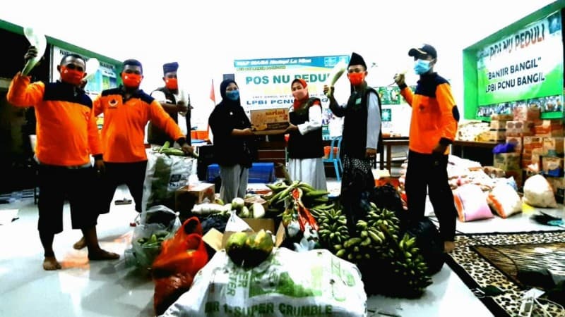 LPBINU Lumajang Sumbang Logistik Dapur untuk Korban Banjir Pasuruan