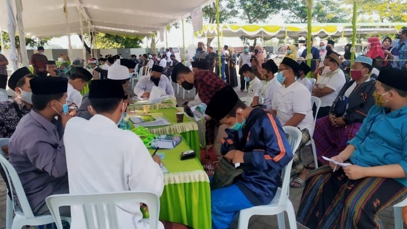 Kembali ke Pesantren, Ratusan Santri Tebuireng Jombang Jalani Swab Test