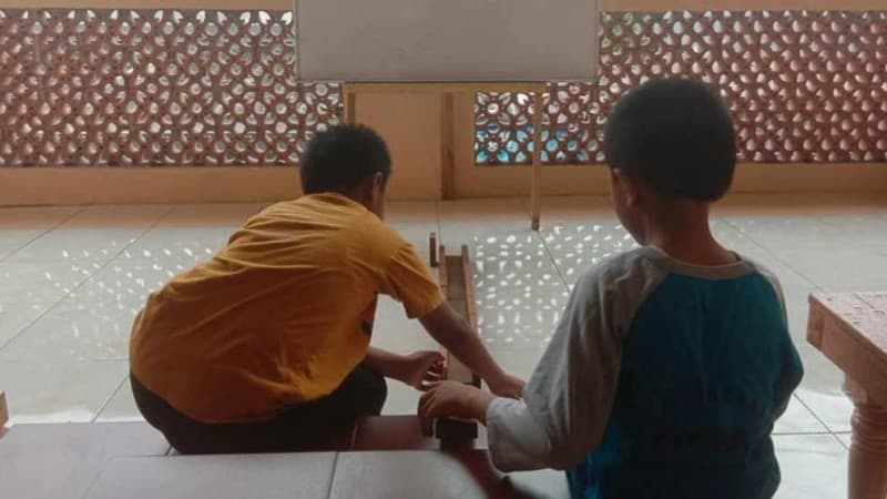 Melatih Anak agar Tidak Hubbud Dunya