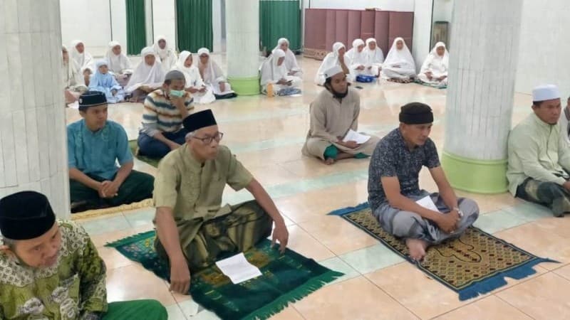 15 MWCNU Se-Makassar Serentak Doakan Pilkada Aman