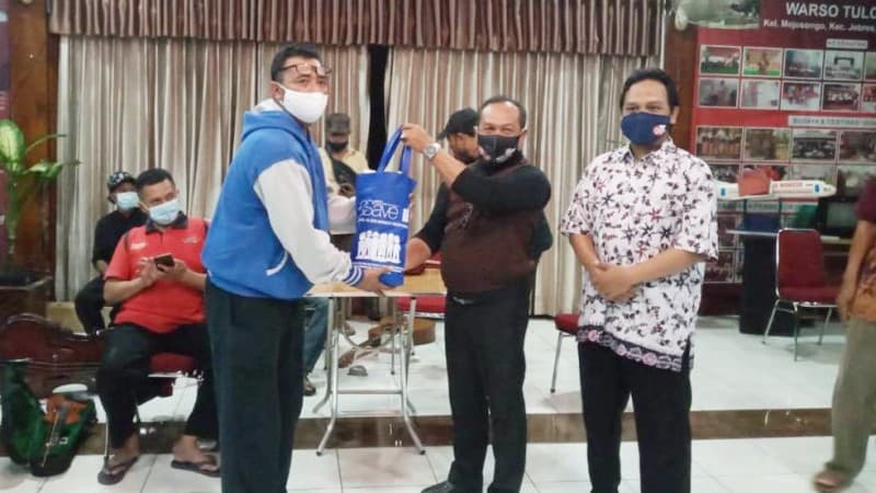 Gusdurian Solo Salurkan Bantuan dari Donatur