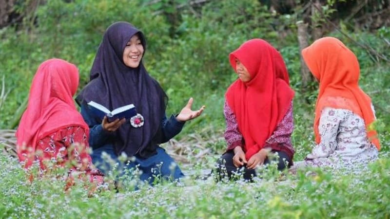 Memperhatikan Agama adalah Memahami dan Mengamalkannya