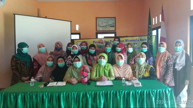 Muslimat NU Jember Gelar Pelatihan Pembuatan Abon