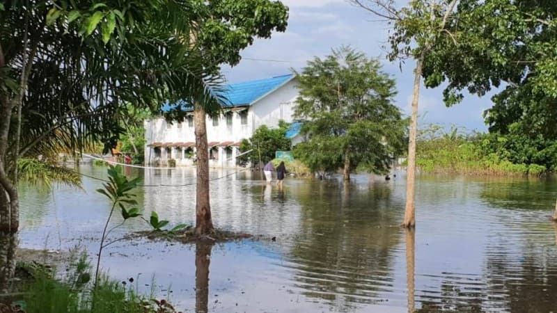 Pesantren di Martapura Terendam Banjir, PCNU Banjar Salurkan Bantuan