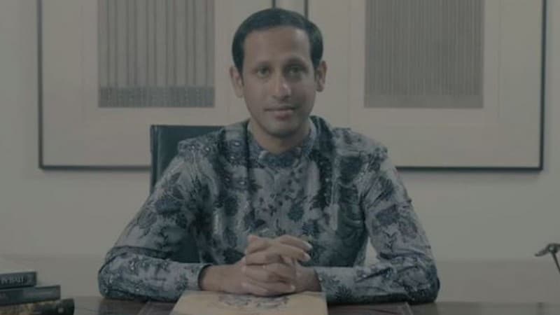 Mendikbud: Siswi Non-Muslim Wajib Berjilbab adalah Intoleransi