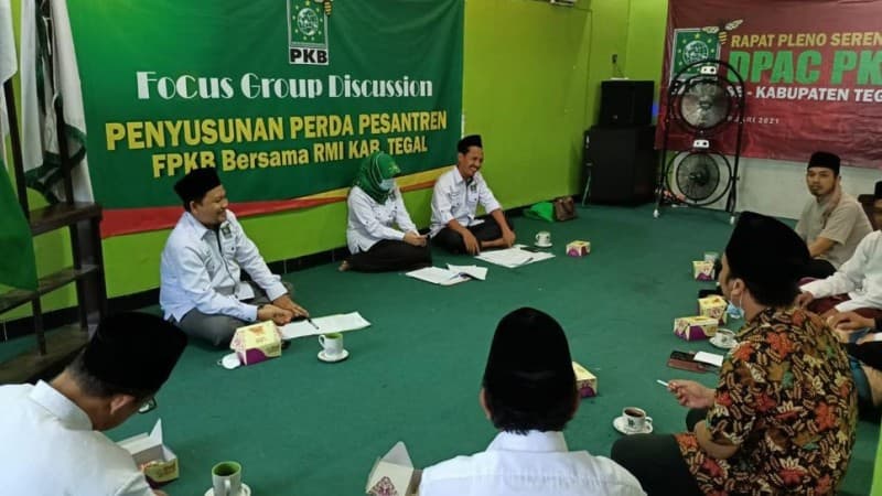 RMINU Tegal Dorong DPRD Segera Sahkan Raperda Pesantren